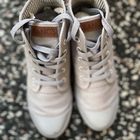 Bangs 🌚 🌲 - Picture 6 of 6